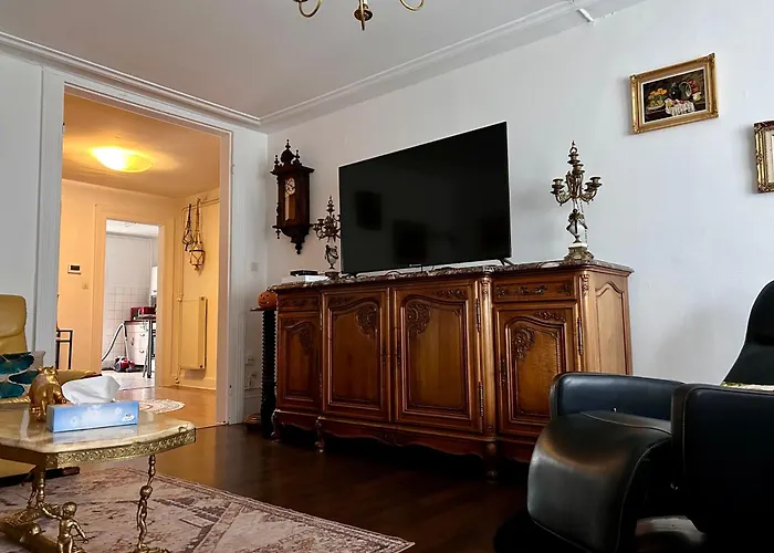 Spacious Apartment City Centre
